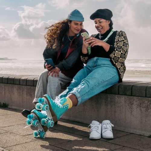 EE One | Unlimited data and exclusive household savings with EE One