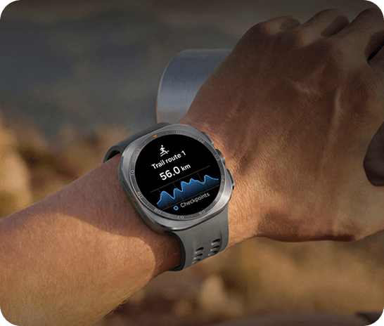 Illustration of the Watch Ultra2 being used for running
