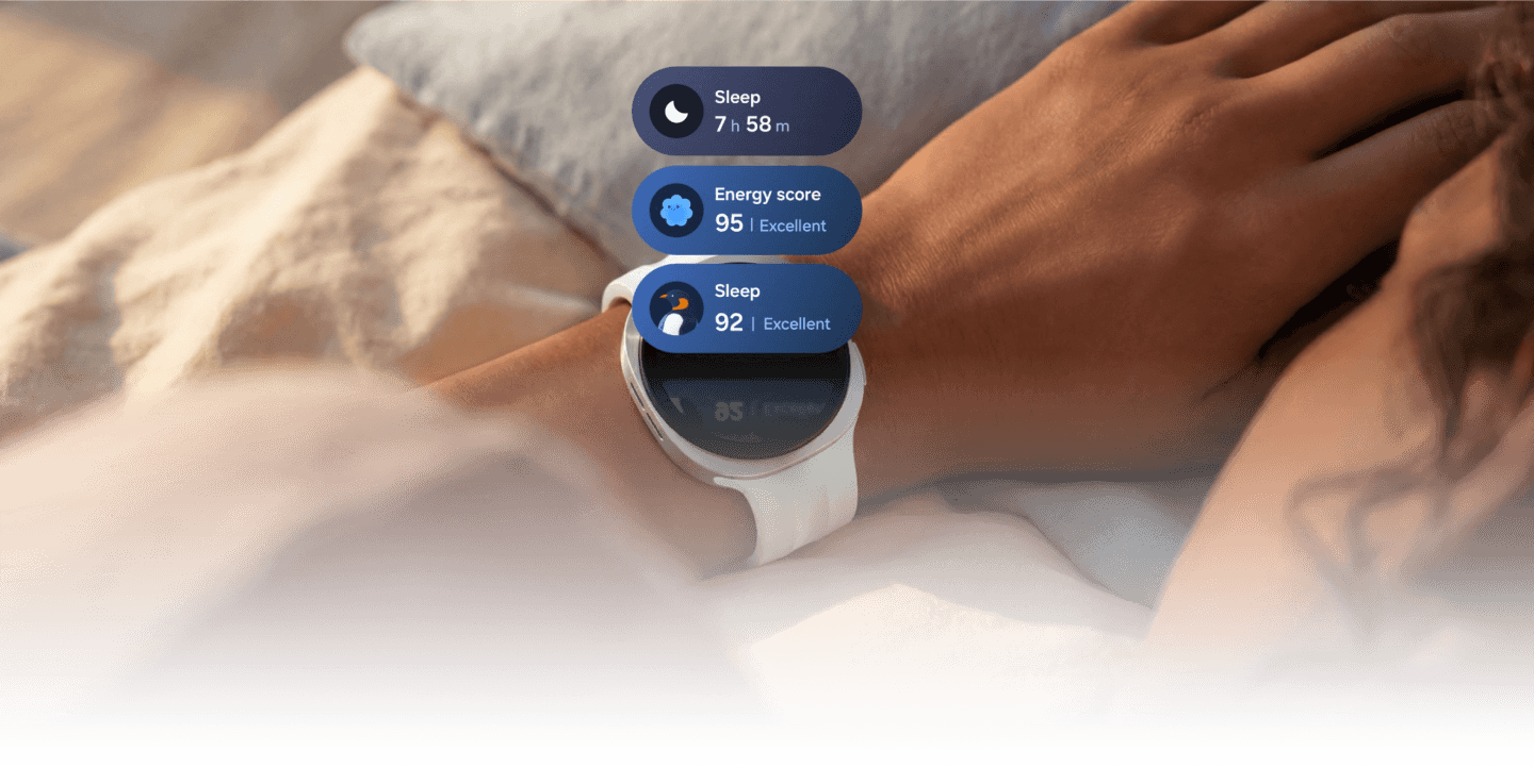 An image of an arm in bed wearing the Watch9 showing sleep and energy scores
