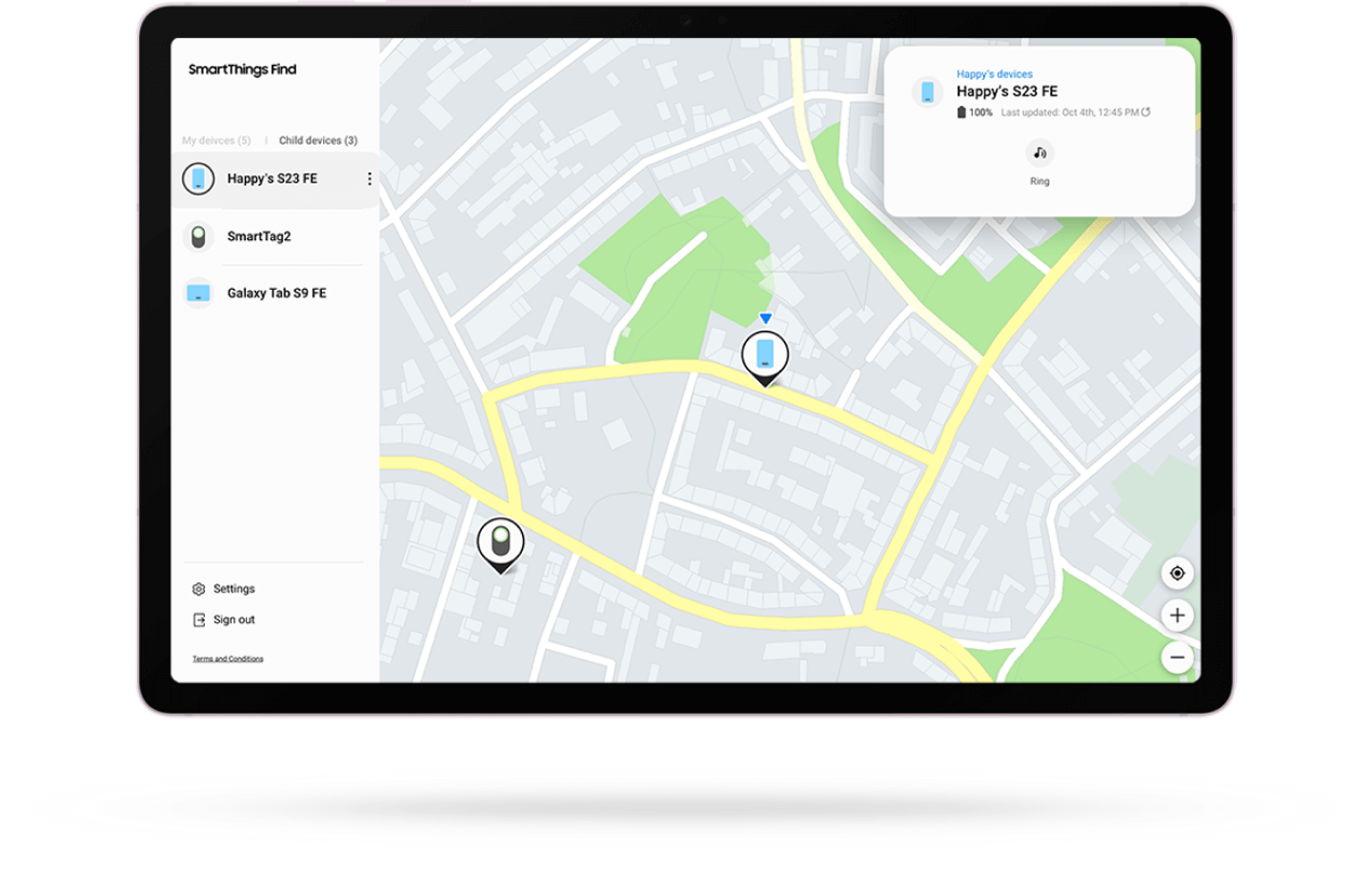 Galaxy Tab S9 having on the screen SmartThings Find app with 2 pointers.